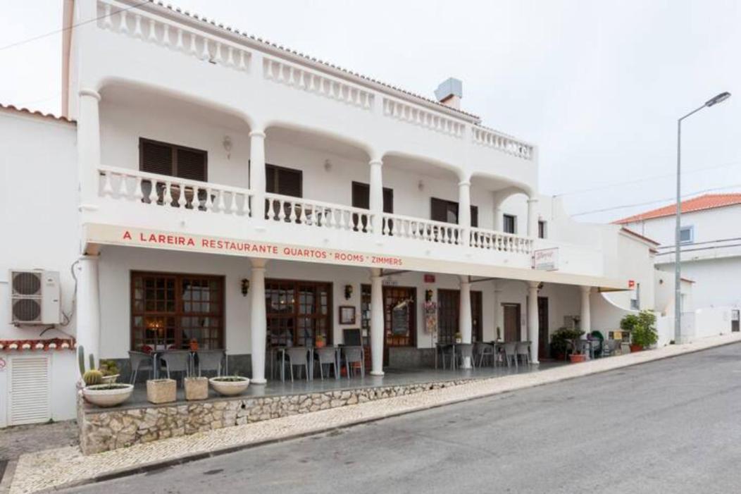 Guesthouse A Lareira Алжезур Экстерьер фото